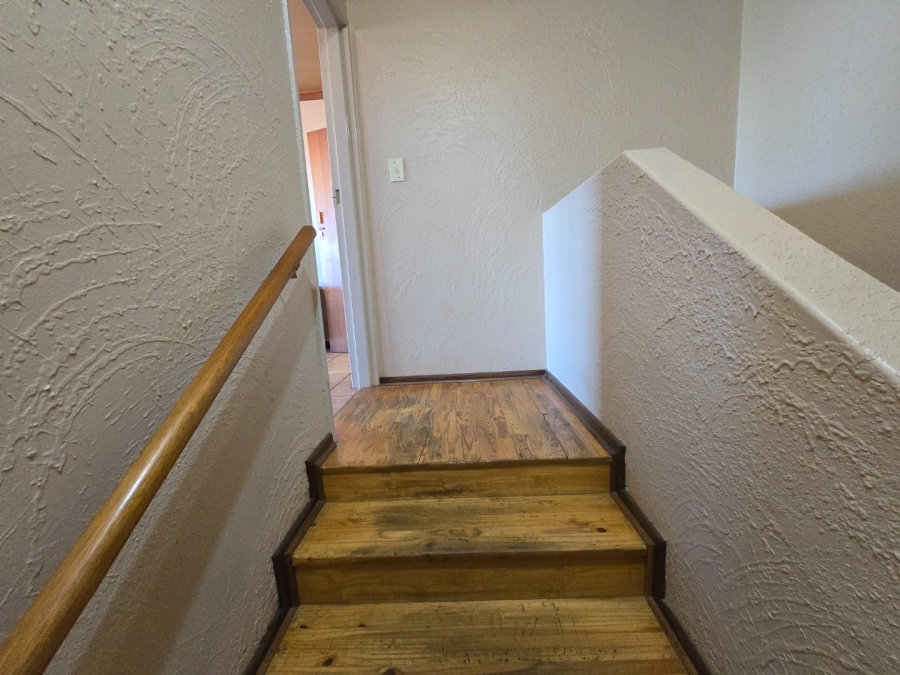 4 Bedroom Property for Sale in Universitas Ridge Free State